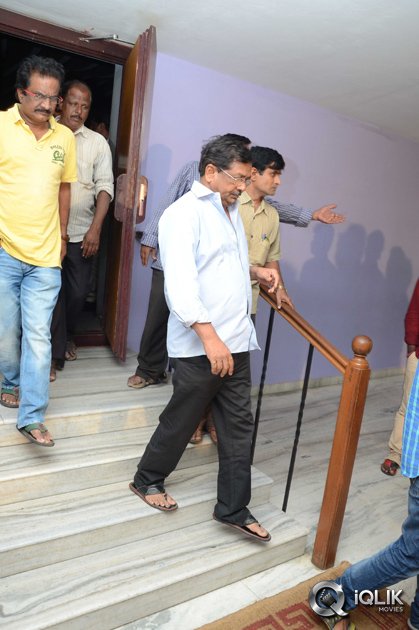 Super-star-Krishna-Watches-Srimanthudu-Movie